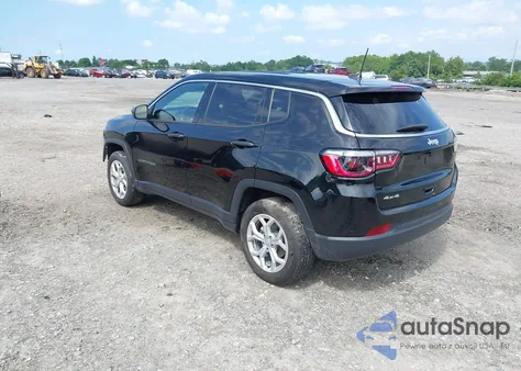 2024 Jeep Compass Sport 4X4 из США, поврежденный, VIN 3C4NJDAN7RT126358